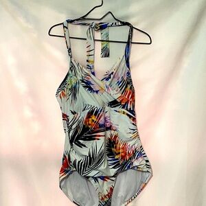 CIN‎ & LUCA WO SIZE XL Tropical Print Women's One Piece Swimsuit BUILT IN BRA